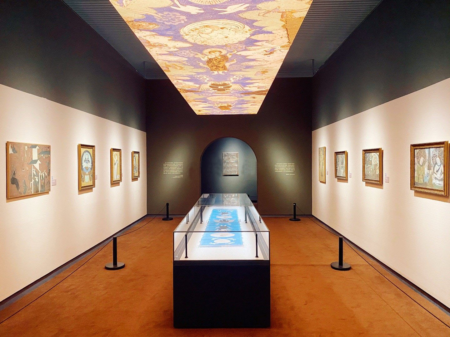 博物館文物展柜簡述 博物館文物展柜簡述